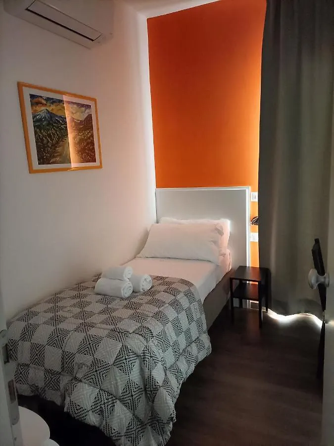Alojamento de Acomodação e Pequeno-almoço Luxury B&B Iolanda Catânia Itália